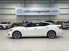 Nissan Maxima