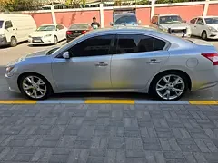 Nissan Maxima