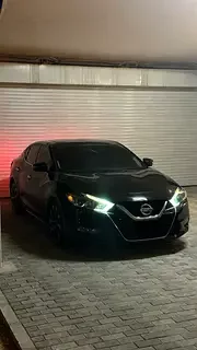 Nissan Maxima