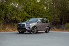 Infiniti QX80