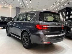 Infiniti QX80