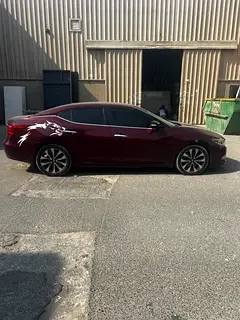 Nissan Maxima