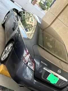 Nissan Maxima