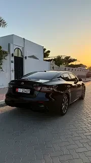 Nissan Maxima