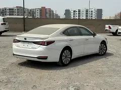 Lexus ES-Series