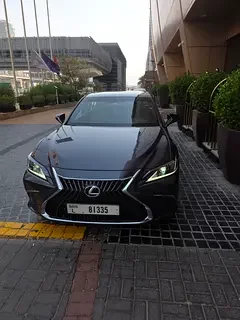 Lexus ES-Series