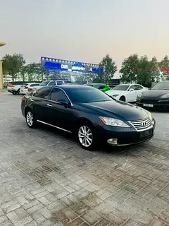 Lexus ES-Series
