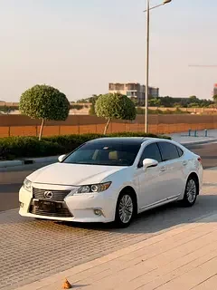 Lexus ES-Series