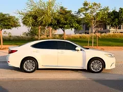 Lexus ES-Series