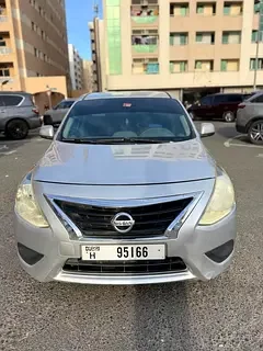Nissan Sunny