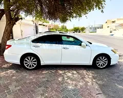 Lexus ES-Series