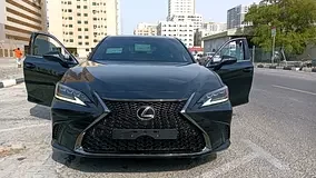 Lexus ES-Series