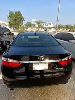 Lexus ES-Series