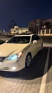 Lexus ES-Series