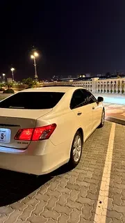 Lexus ES-Series