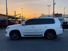 Lexus LX-Series