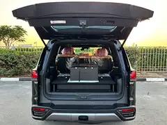 Lexus LX-Series