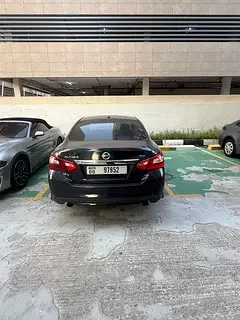 Nissan Altima