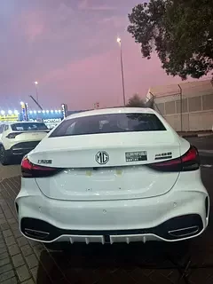 MG MG5