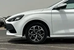 MG MG5