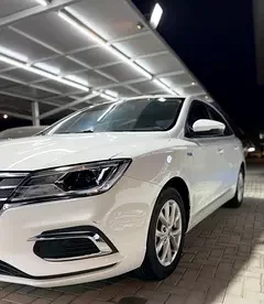 MG MG5