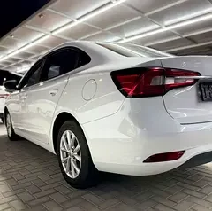 MG MG5