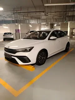 MG MG5
