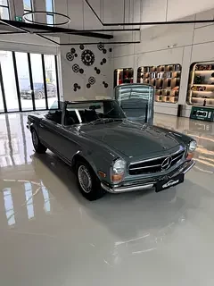 Mercedes-Benz SL-Class