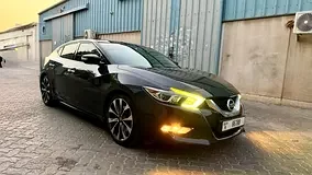 Nissan Maxima