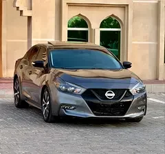 Nissan Maxima