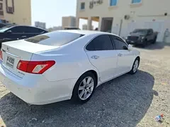 Lexus ES-Series