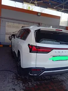 Lexus LX-Series