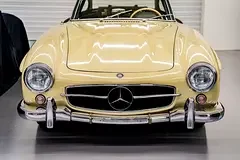 Mercedes-Benz SL-Class
