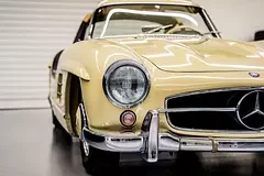 Mercedes-Benz SL-Class