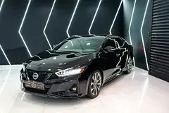 Nissan Maxima