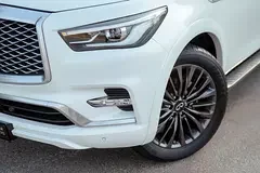 Infiniti QX80