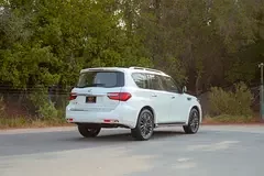 Infiniti QX80