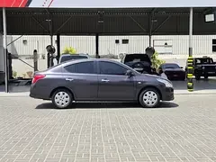 Nissan Sunny
