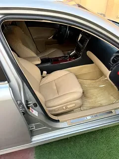 Lexus ES-Series
