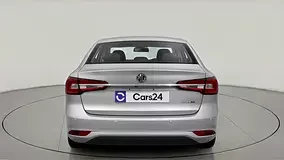 MG MG5