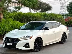 Nissan Maxima