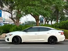 Nissan Maxima
