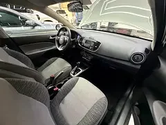 Kia Pegas