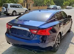 Nissan Maxima