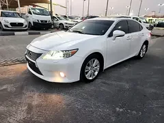 Lexus ES-Series