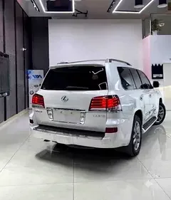 Lexus LX-Series