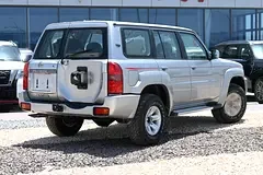 Nissan Patrol Safari