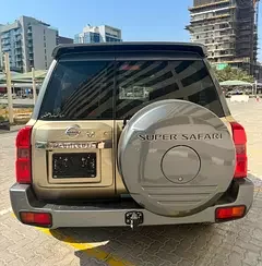 Nissan Patrol Safari