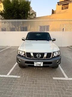 Nissan Patrol Safari