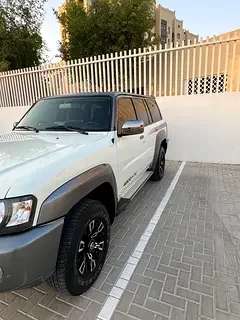 Nissan Patrol Safari